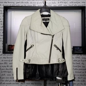 💥NEW💥 Womans XS Black Rivet White Genuine Leather